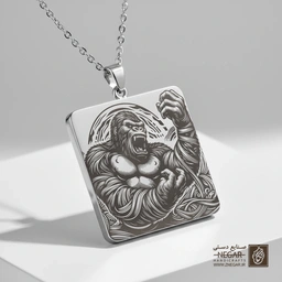 گردنبند طرح فیگور عضلانی کینگ کونگ (حکاکی لیزری فایبر، مدل قاب مربع) کد 502055