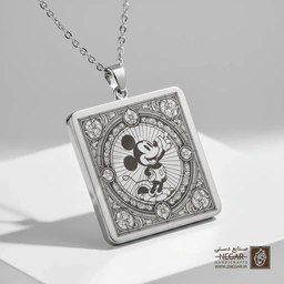 گردنبند طرح میکی موس خوشحال (حکاکی لیزری فایبر، مدل قاب مربع) کد 502274