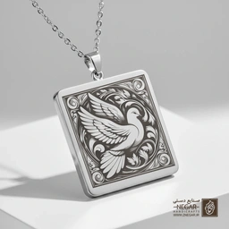 گردنبند طرح کبوتر در حال پرواز (حکاکی لیزری فایبر، مدل قاب مربع) کد 502374