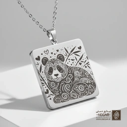 گردنبند طرح پاندا نشسته اسلیمی (حکاکی لیزری فایبر، مدل قاب مربع) کد 502536