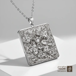 گردنبند طرح سگ‌های نگهبان - نمای نزدیک (حکاکی لیزری فایبر، مدل قاب مربع) کد 502559