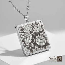 گردنبند طرح گل صدتومانی هنری (حکاکی لیزری فایبر، مدل قاب مربع) کد 502590