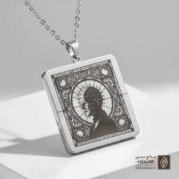 گردنبند طرح پین‌هد در قاب دایره (حکاکی لیزری فایبر، مدل قاب مربع) کد 502637