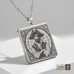 گردنبند طرح ملوان دزد دریایی (حکاکی لیزری فایبر، مدل قاب مربع) کد 502647