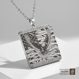 گردنبند طرح عقاب شکاری در کادر ستارگان (حکاکی لیزری فایبر، مدل قاب مربع) کد 503094