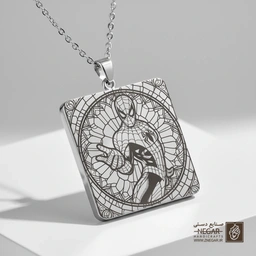 گردنبند طرح مرد عنکبوتی (Spider-Man) (حکاکی لیزری فایبر، مدل قاب مربع) کد 503206