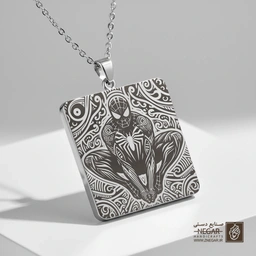 گردنبند طرح لوگوی اسپایدرمن بر سینه (حکاکی لیزری فایبر، مدل قاب مربع) کد 503215