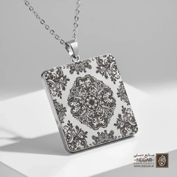 گردنبند طرح تابلو الگوی اسلیمی استنسیل (Stencil Pattern ) (حکاکی لیزری فایبر، مدل قاب مربع) کد 50338