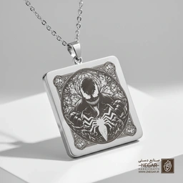 گردنبند طرح ونوم (Venom) با قاب دایره‌ای (حکاکی لیزری فایبر، مدل قاب مربع) کد 503752
