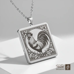 گردنبند طرح خروس قاب پنجره‌ای (حکاکی لیزری فایبر، مدل قاب مربع) کد 503924