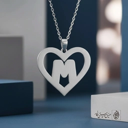 گردنبند حرف M داخل قلب کد 7124