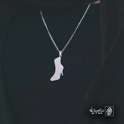 کفش پاشنه دار