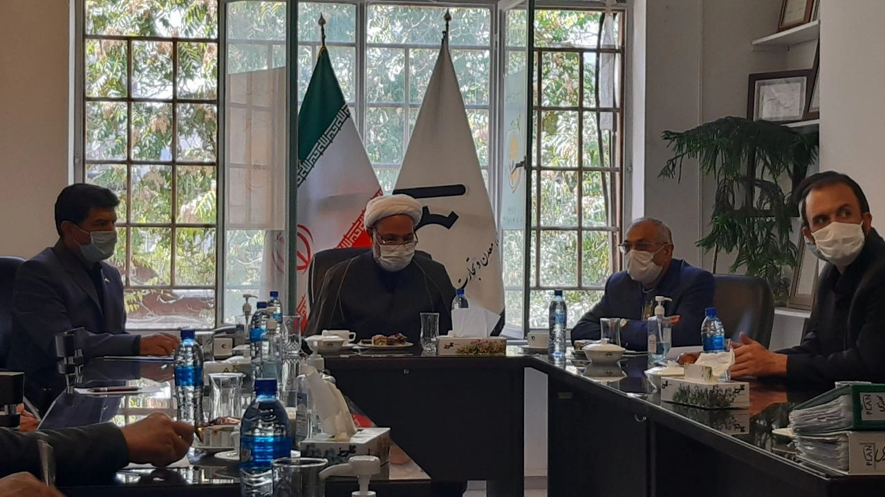 مشکلات معدن با حضور رییس کمیسیون اصل ۹۰ مجلس در مشهد بررسی شد 
