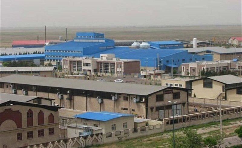 ۲ هزار واحد صنعتی غیرفعال تا پایان سال راهاندازی میشود